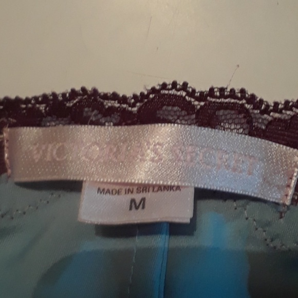 Victoria Secret medium camisole slip nighty - Picture 6 of 7